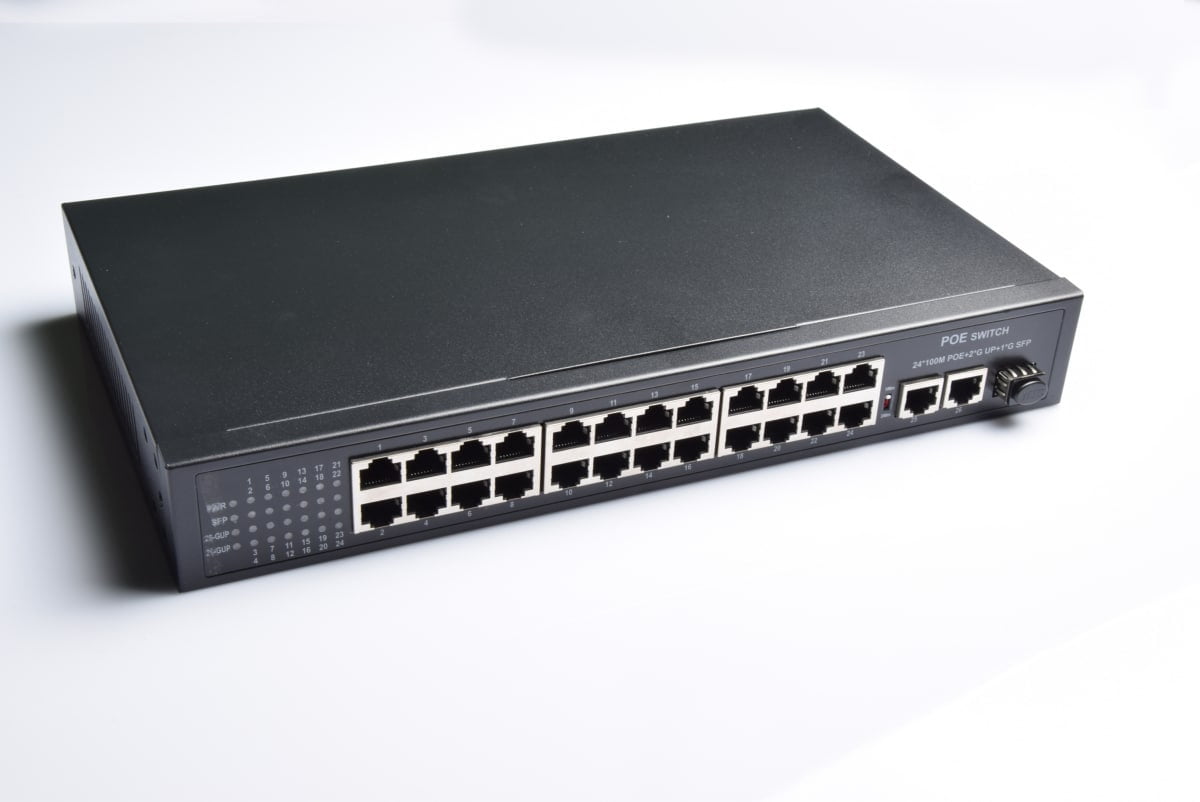 24+2 Port PoE Switch – 10/100